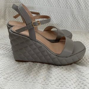 Olivia Miller, grey, quilted wedge heels, size 9